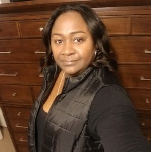 Meet your Posher, Teyaka